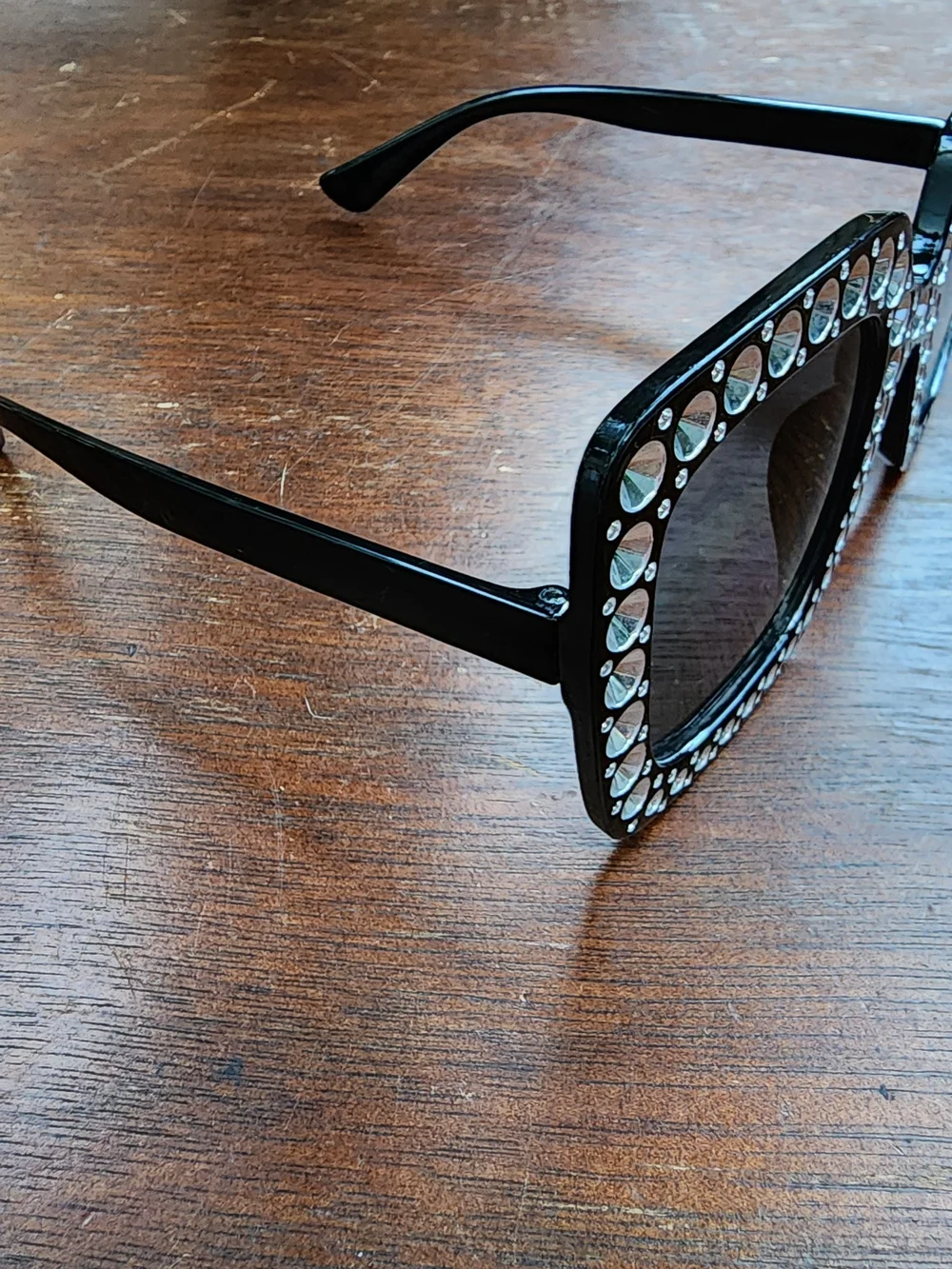 Source Unknown brand boutique